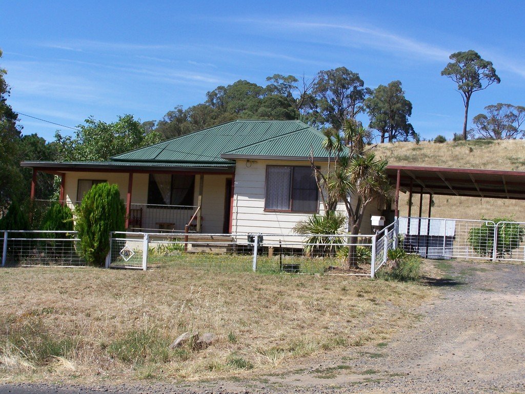 59 Mate St  TUMBARUMBA 1