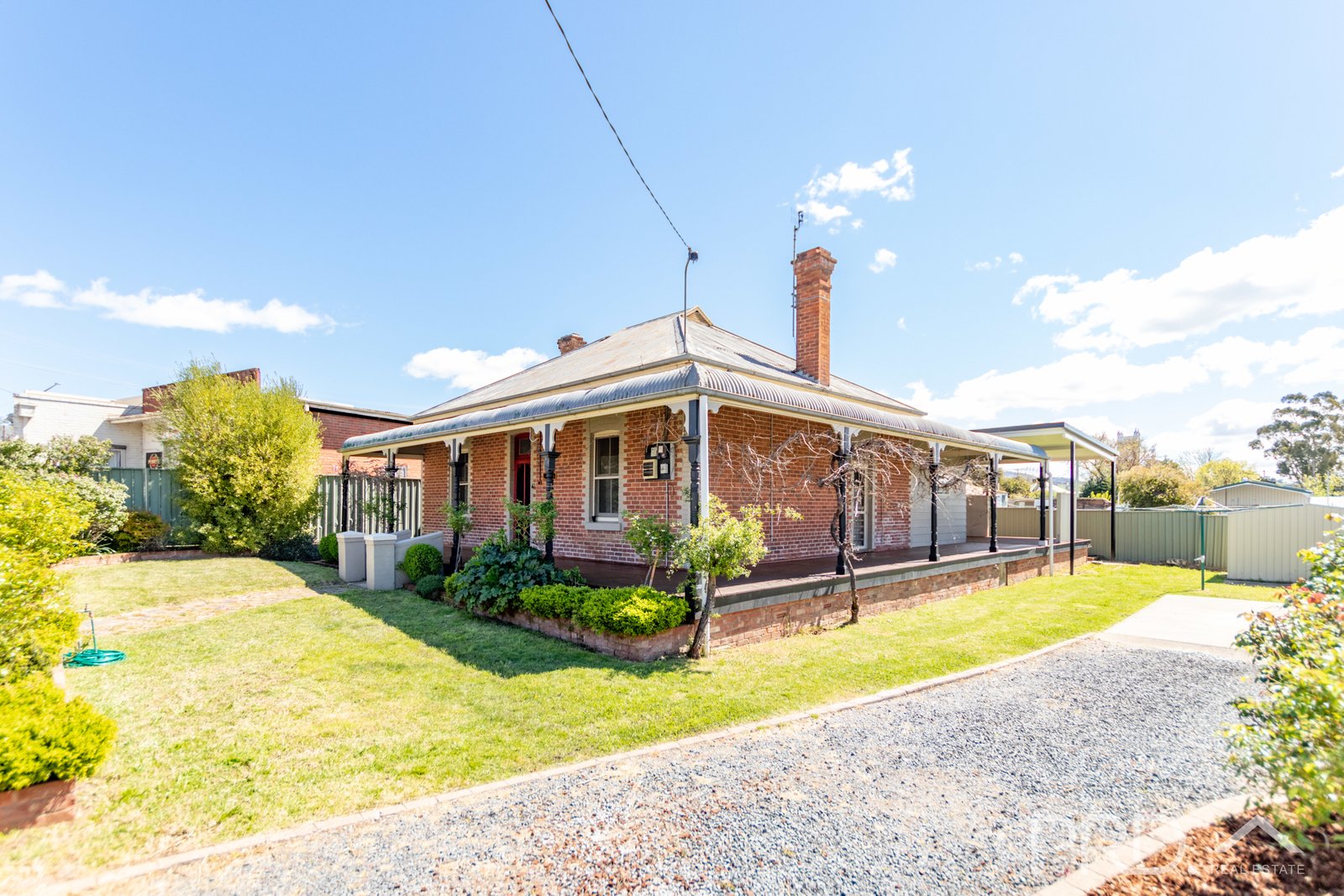 59 Merivale Street TUMUT 16