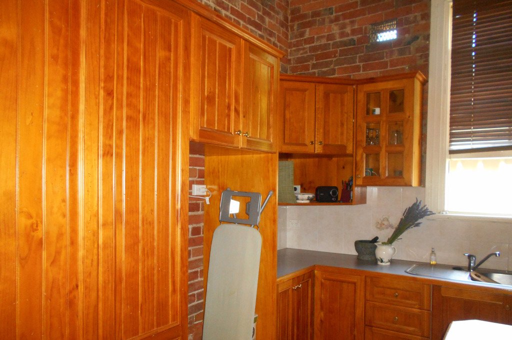 59 Merivale Street TUMUT 5