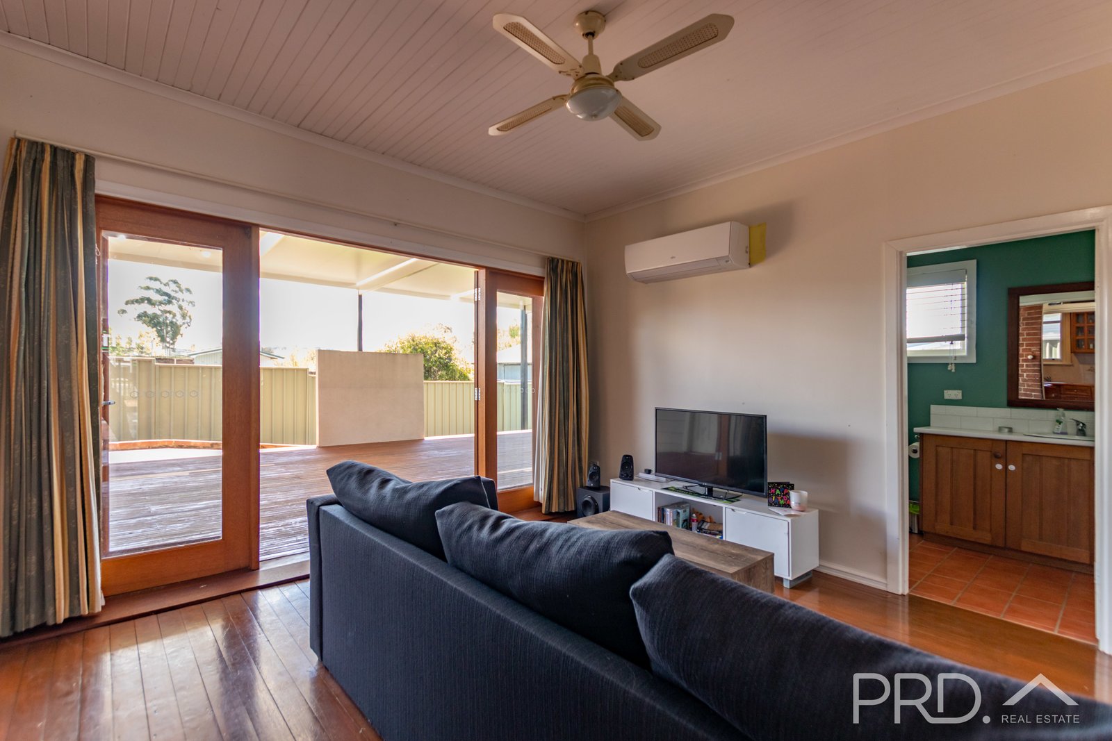 59 Merivale Street TUMUT 7