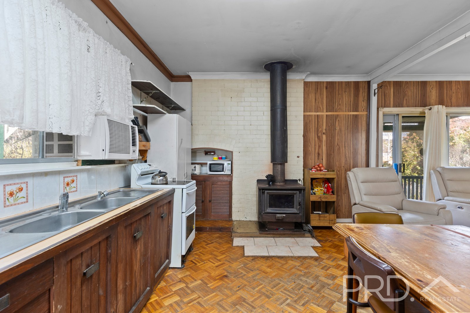 59 Mill Road BATLOW 7