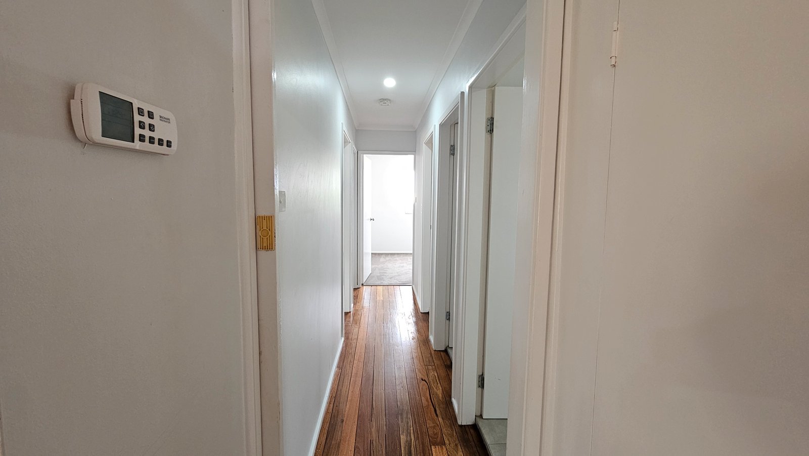 59 Minnamurra Crescent HILLVUE 10