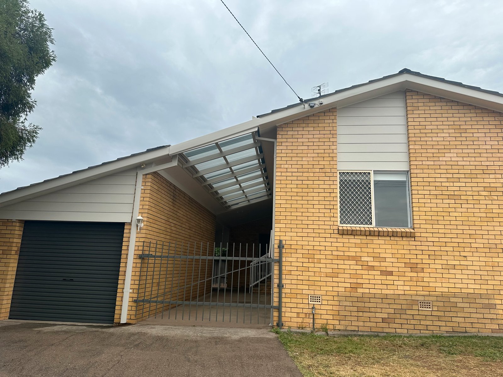 59 Minnamurra Crescent HILLVUE 12
