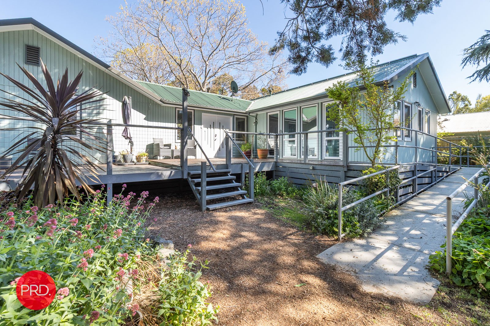 59 Molonglo Street BUNGENDORE 2