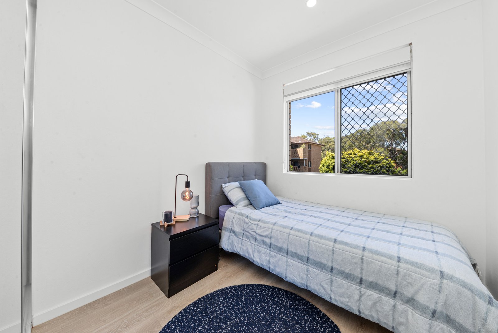 5/9 Nilson Avenue HILLSDALE 5