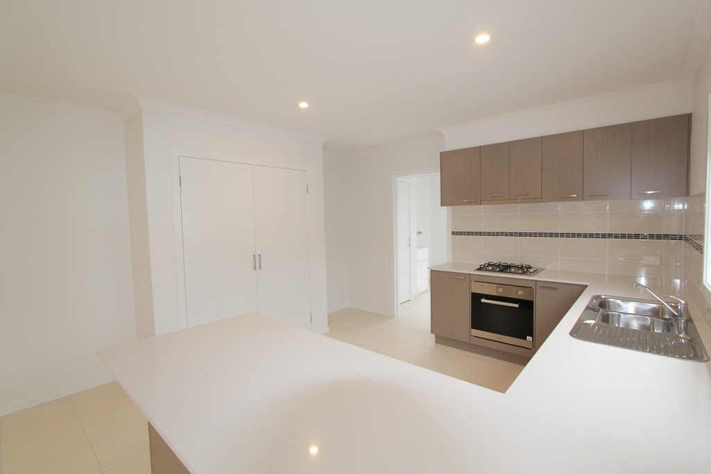 59 O'Shannassy Pde  Lucas 6