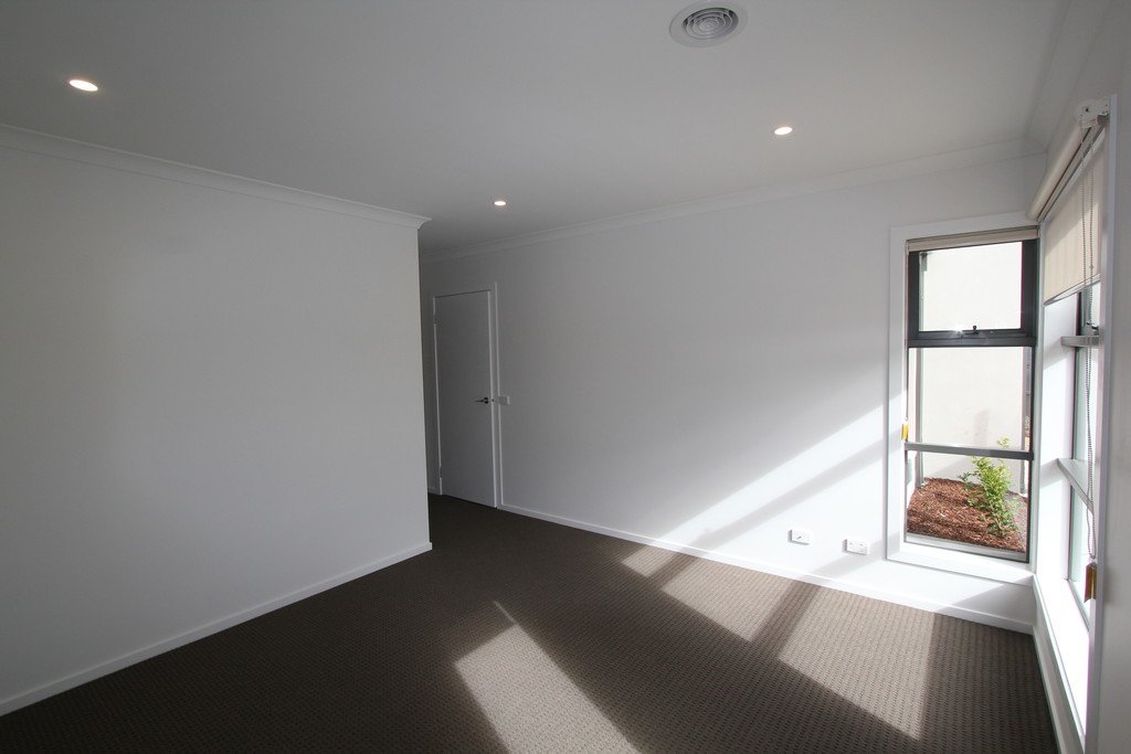 59 O'Shannassy Pde  Lucas 8