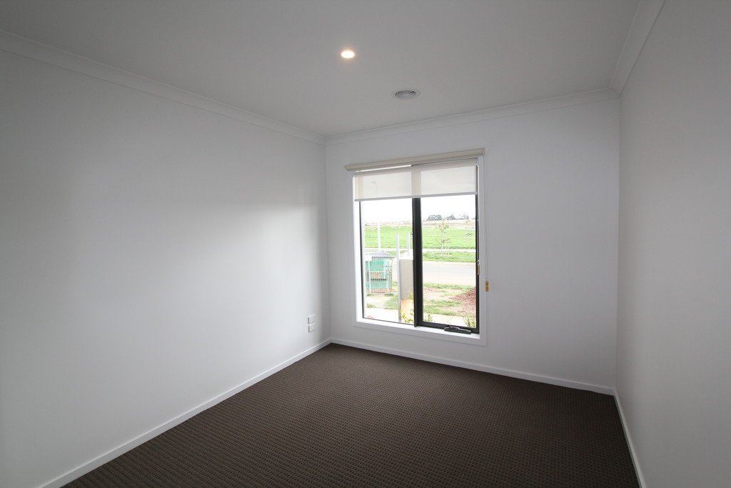 59 O'Shannassy Pde  Lucas 13