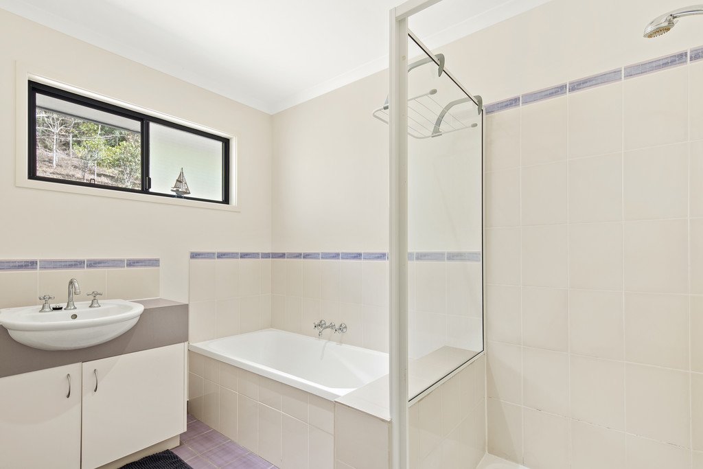 59 Parkwood Terrace CANNONVALE 13