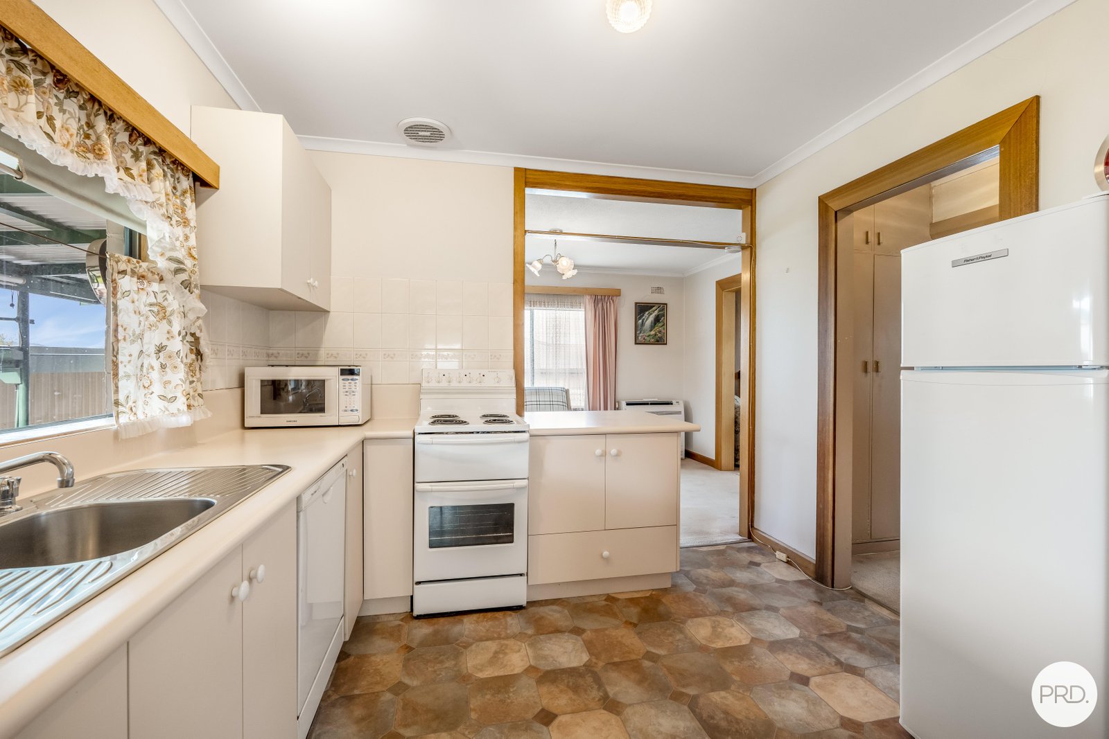 59 Pitcairn Street GLENORCHY 12