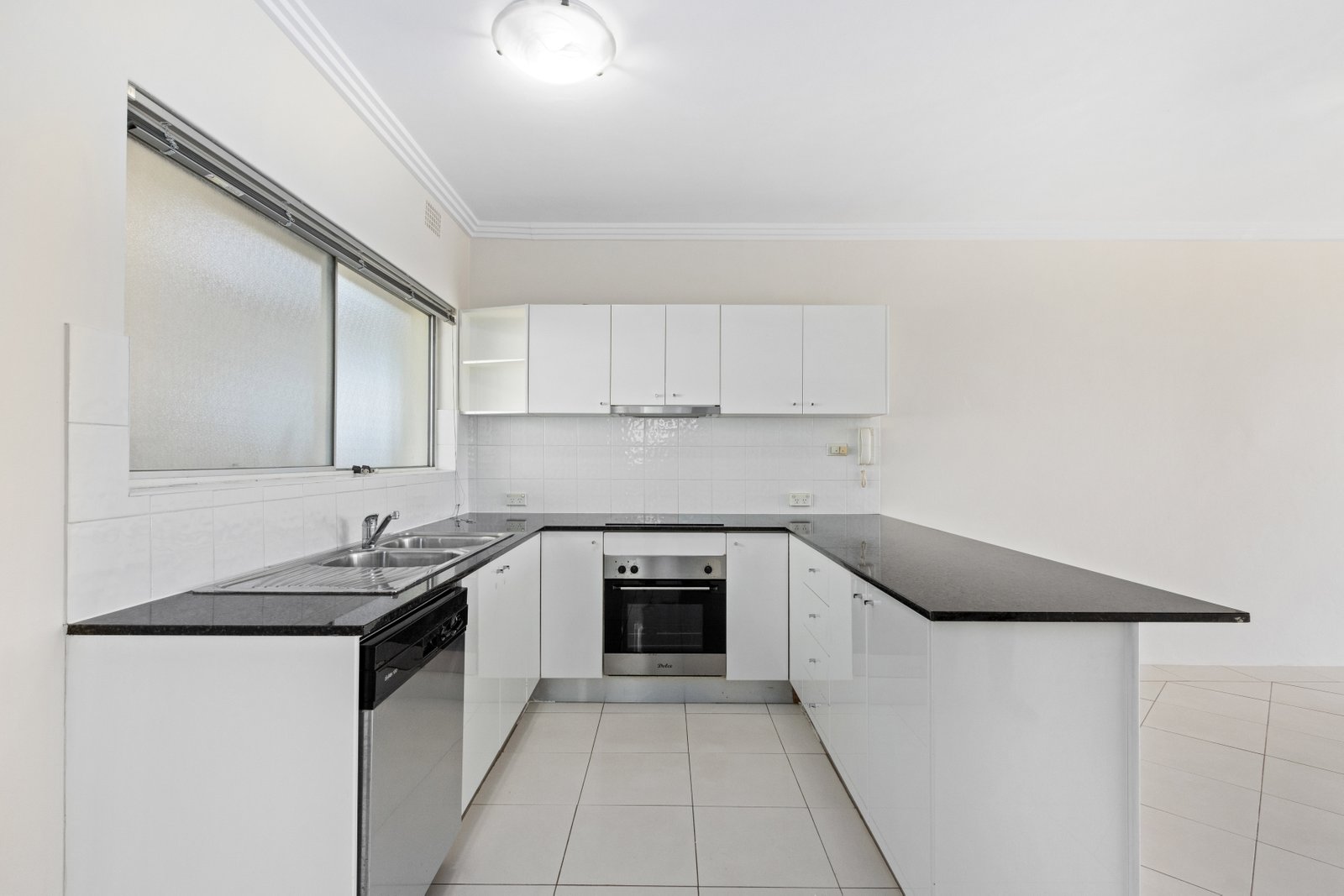 5/9 Pitt Street MORTDALE 2