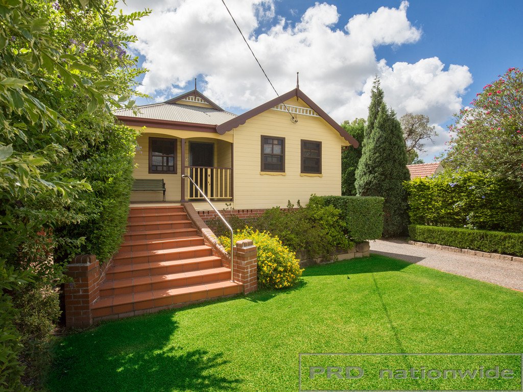 59 Regent Street MAITLAND 1