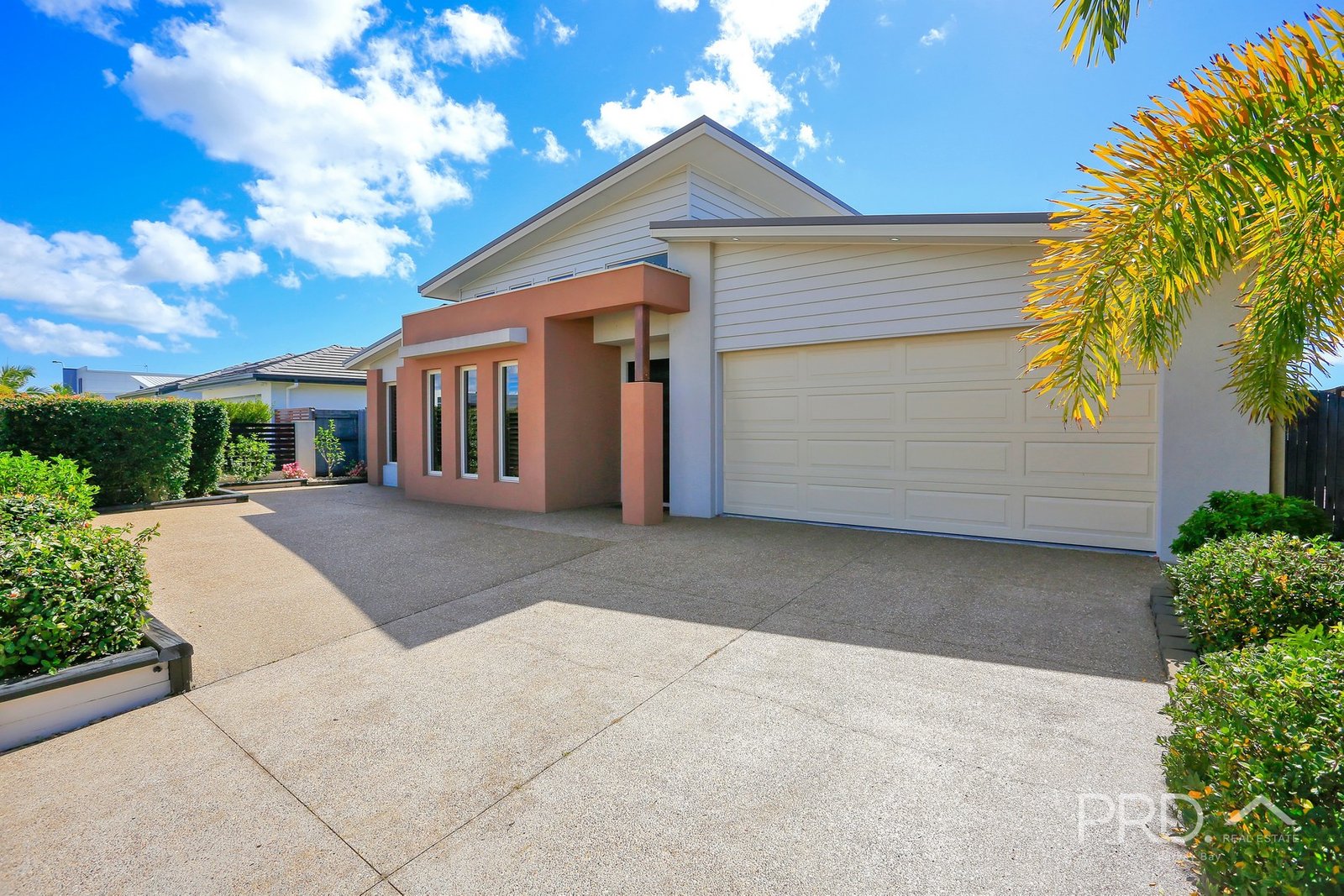 59 Royal Drive KAWUNGAN 6