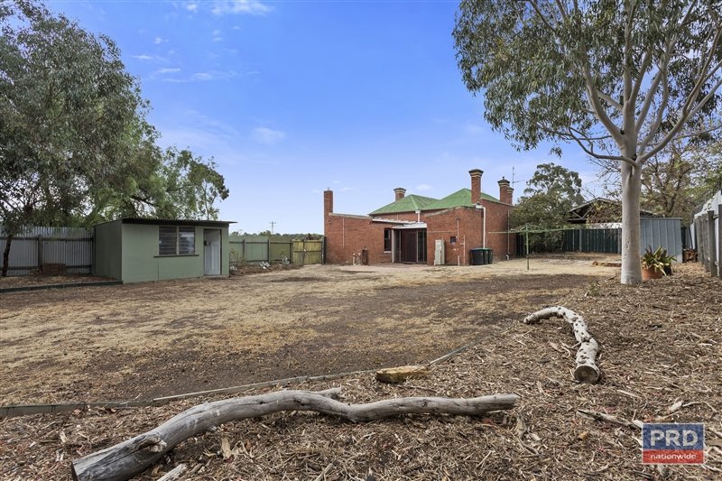 59 Sailors Gully Road EAGLEHAWK 12