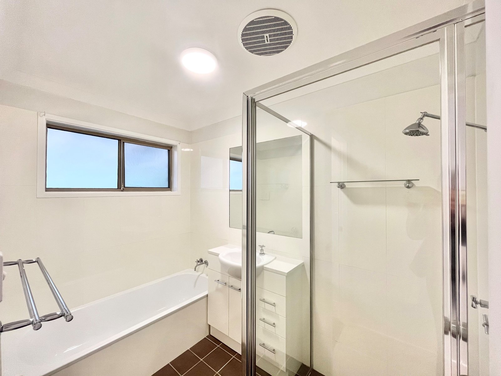 59 Spinnaker Way CORLETTE 8