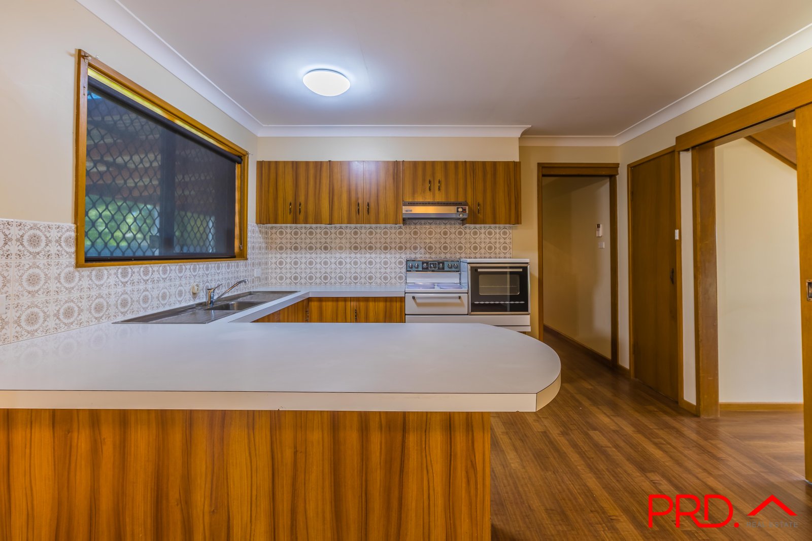 59 Susanne Street TAMWORTH 6