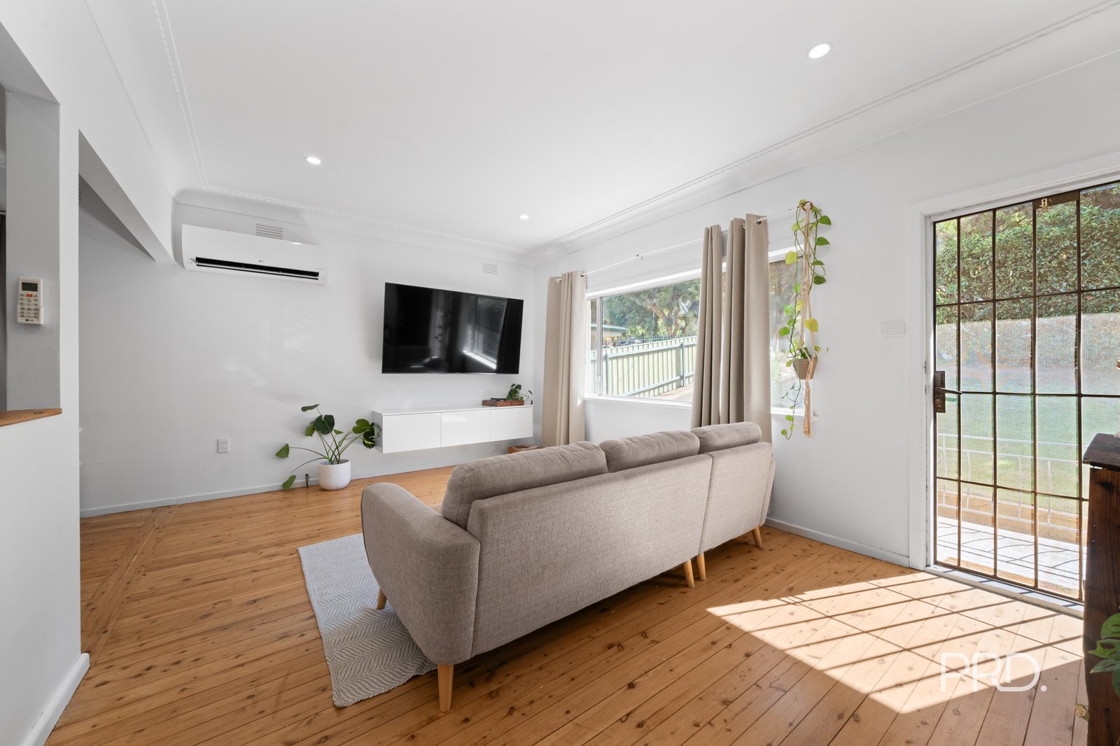 59 Warrawong Street KOORINGAL 3