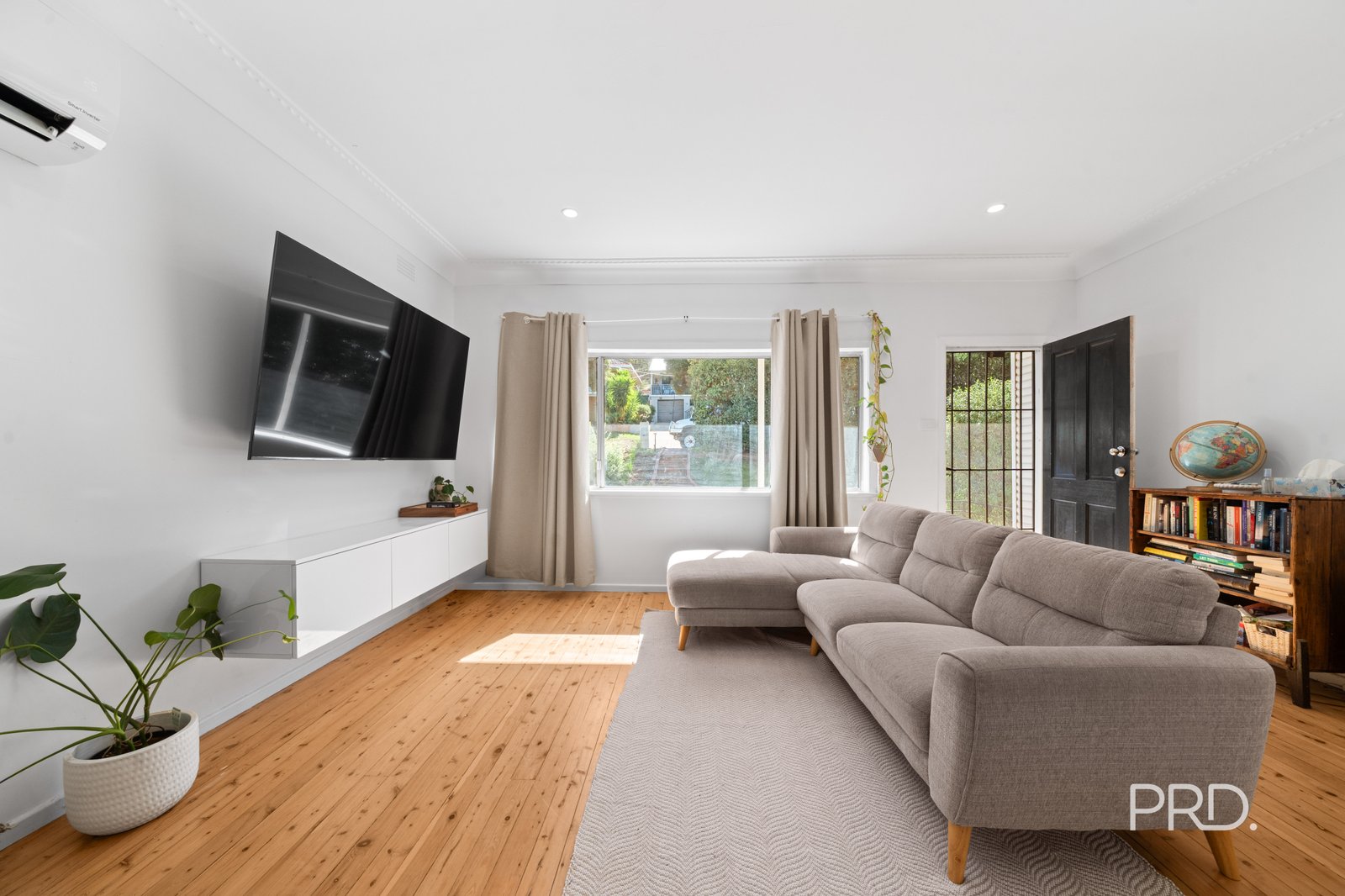 59 Warrawong Street KOORINGAL 4
