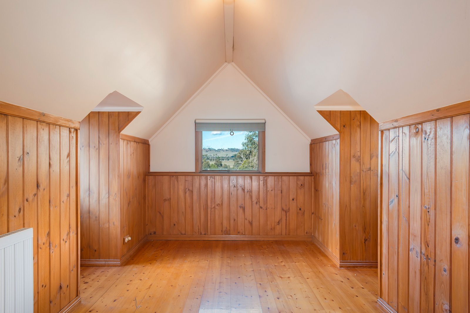 Real Estate and Property in 59 Woodvale Crescent, Lancefield, VIC