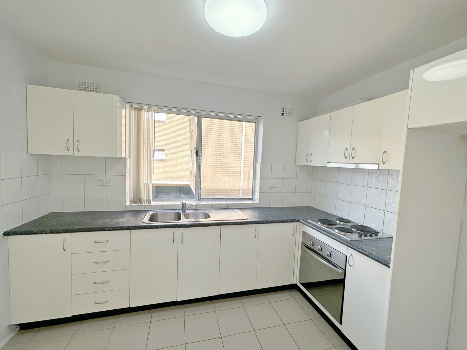 5/90 Bigge Street LIVERPOOL 3