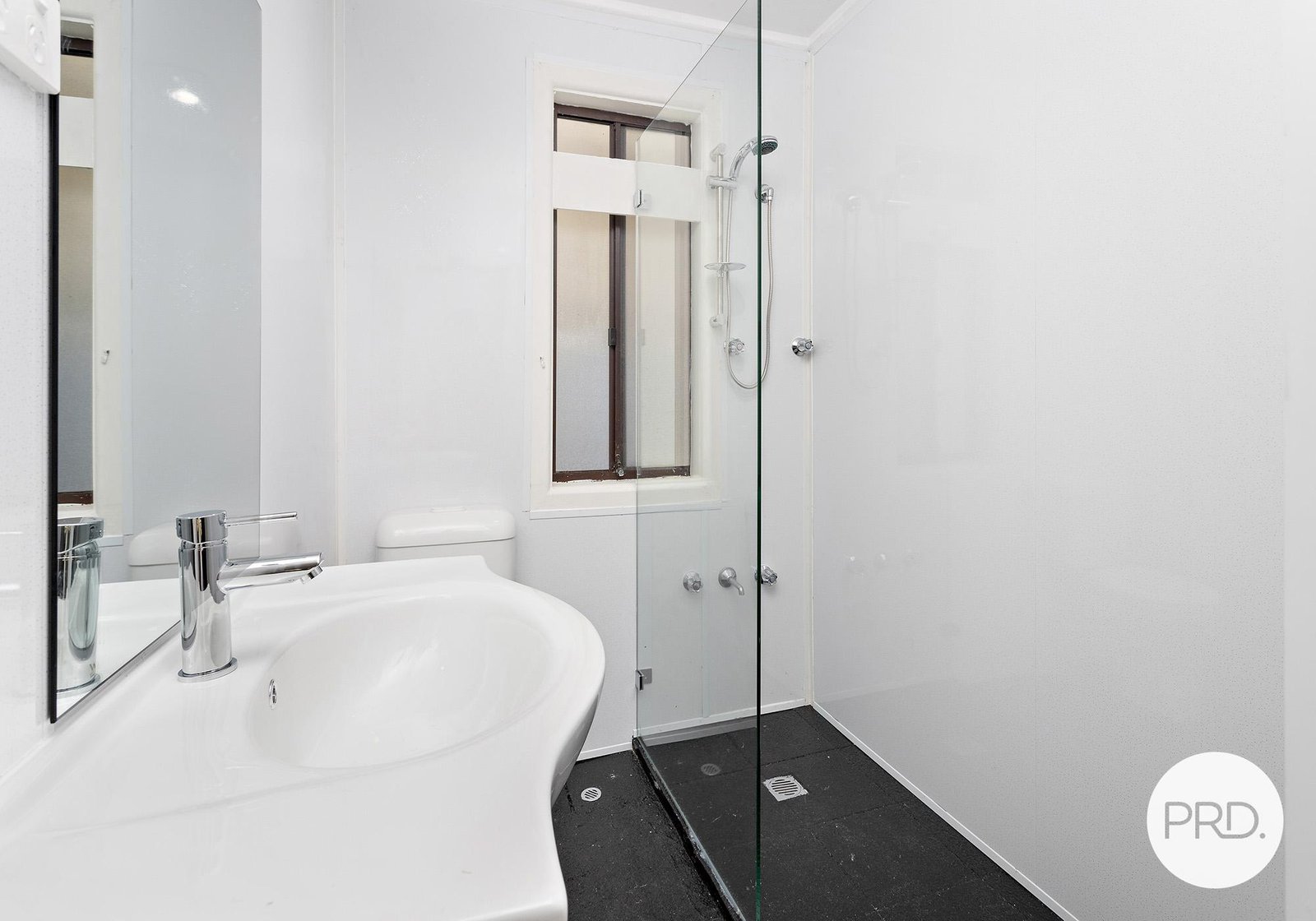 590 Northcliffe Drive BERKELEY 7
