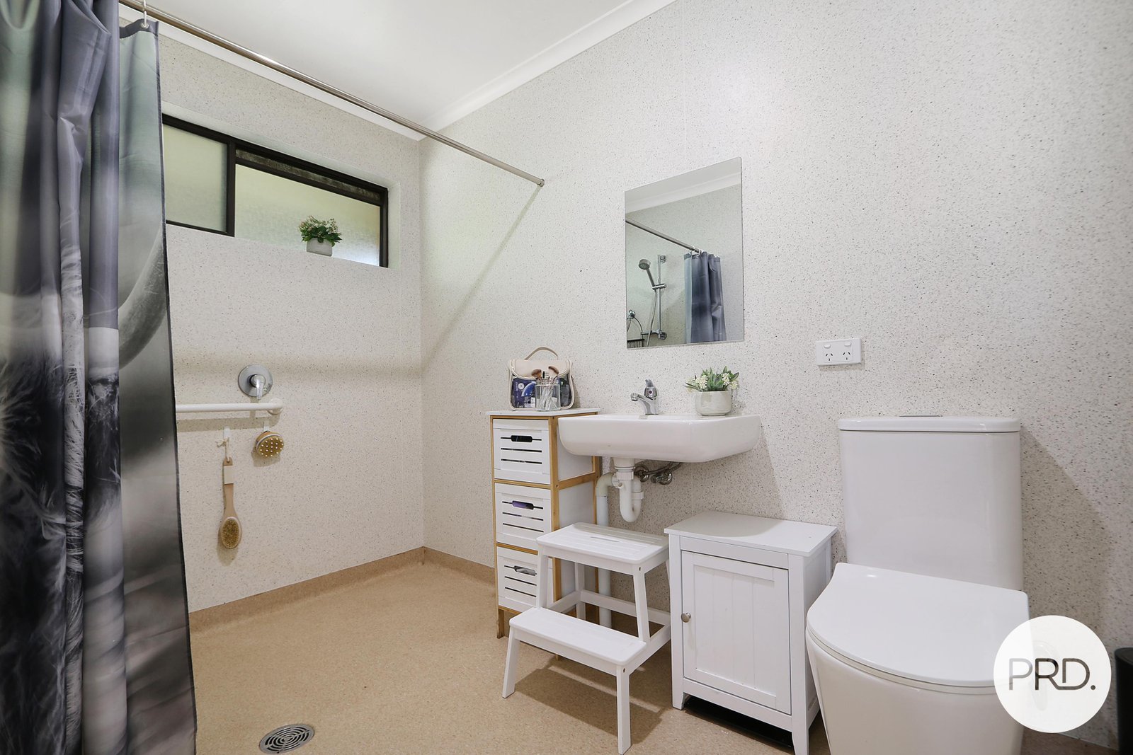 591 Oliver Street LAVINGTON 12