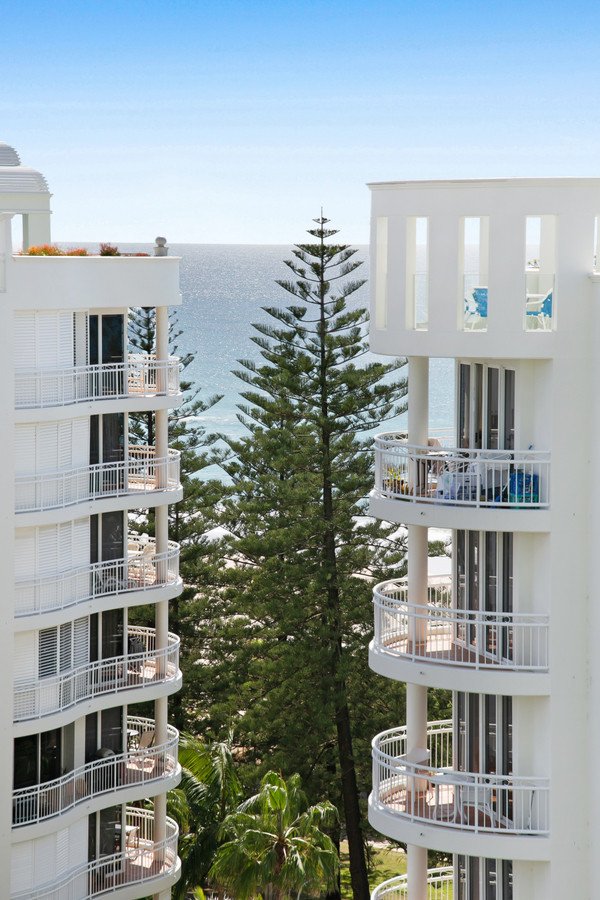 59/1969 Gold Coast Highway Burleigh Heads 32