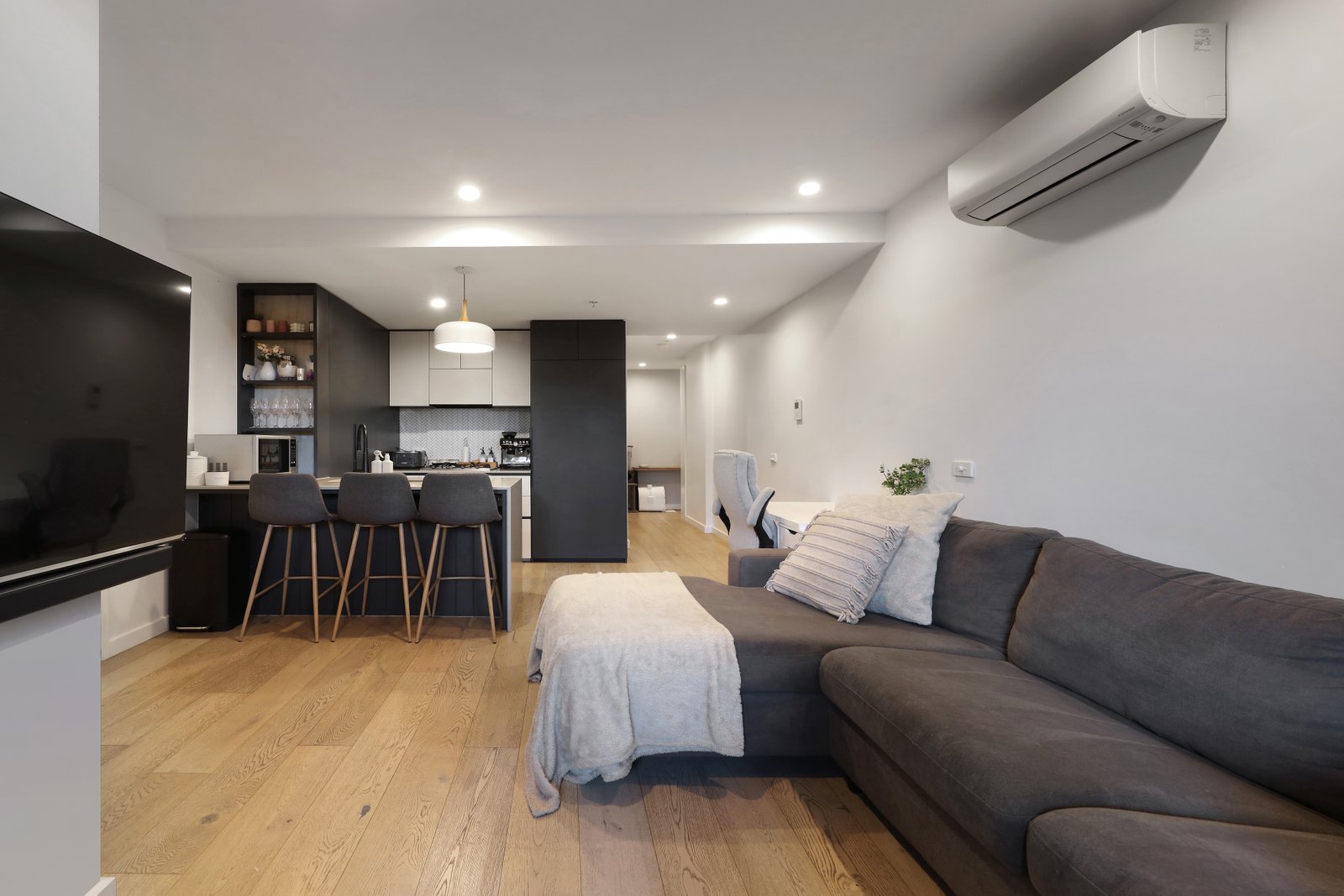 Gallery: 5/92 Mimosa Road