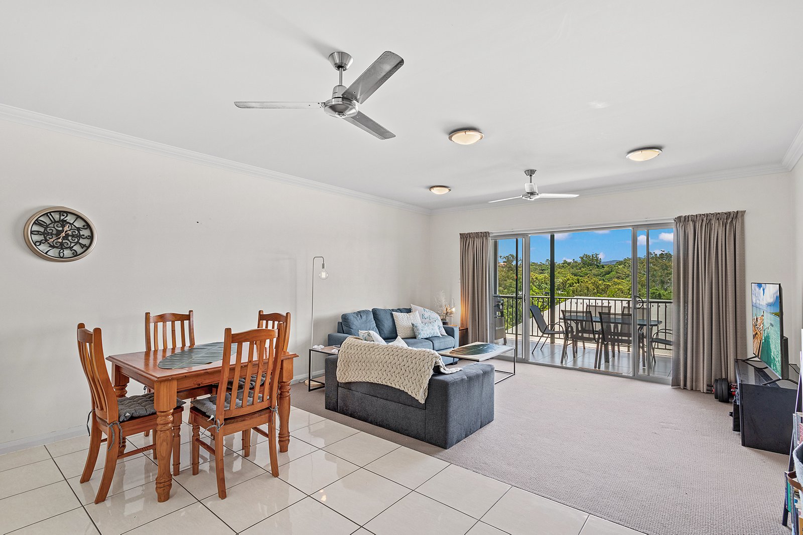 59/3 Deloraine Cl  CANNONVALE 7