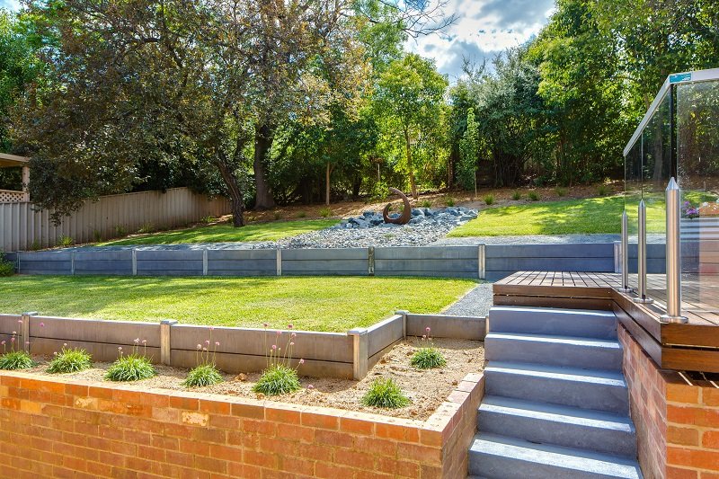593 Read Place ALBURY 12