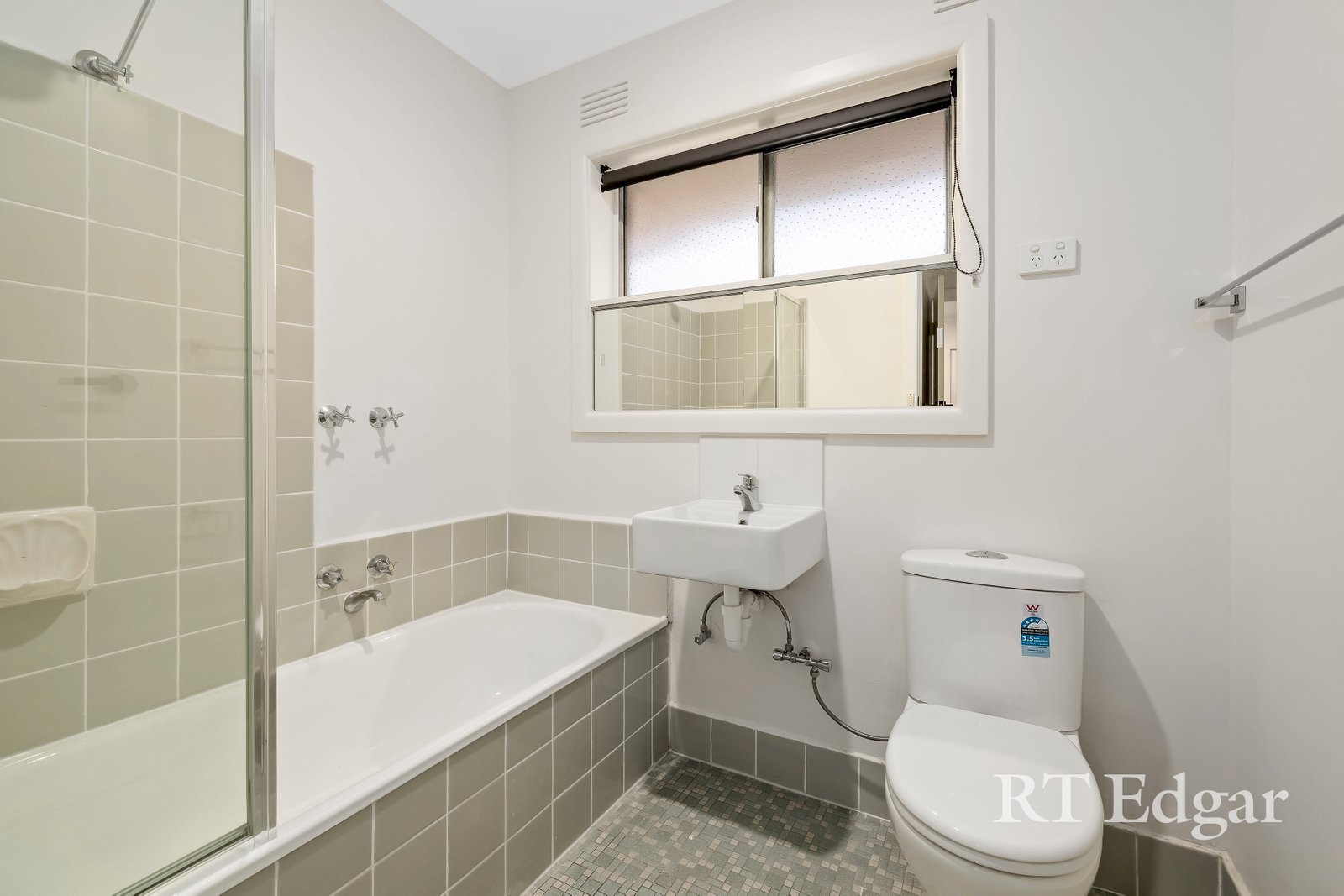 Real Estate and Property in 5/94 Beauchamp Street, Preston, VIC