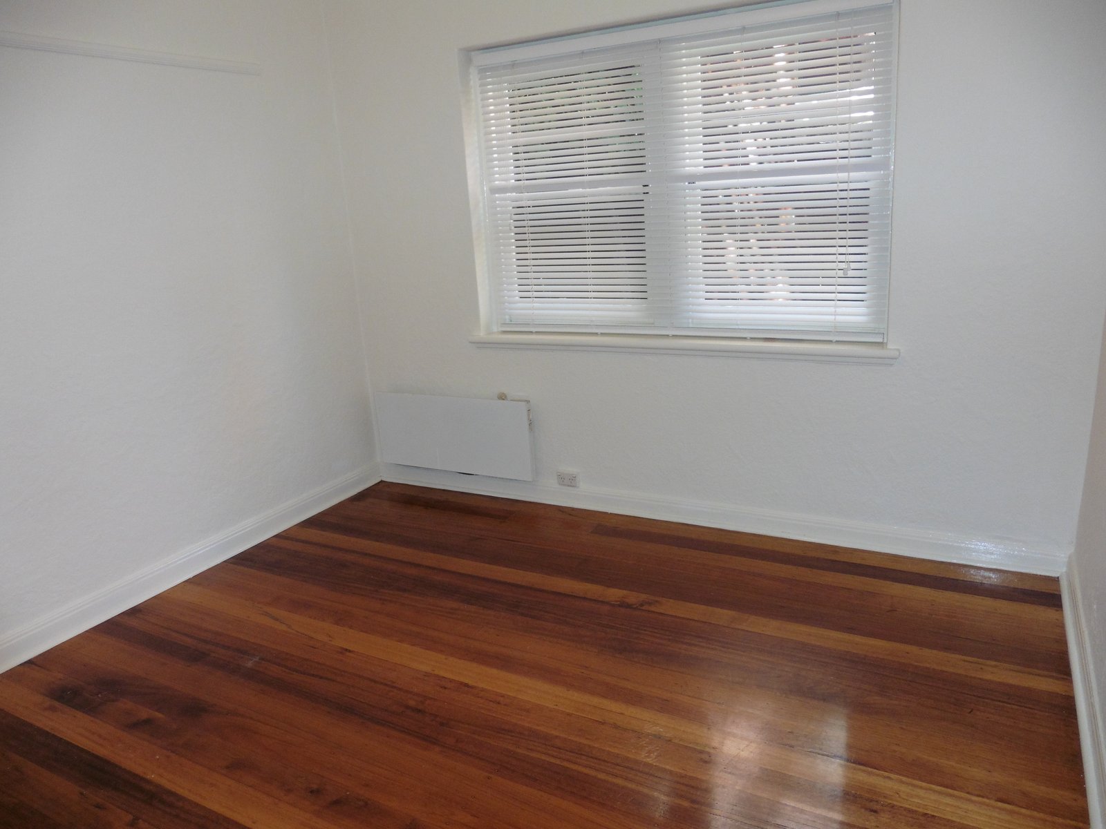 Gallery: 5/95 Alma Road