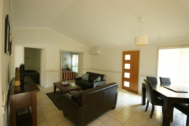 5/95 James Small Drive KORORA 6