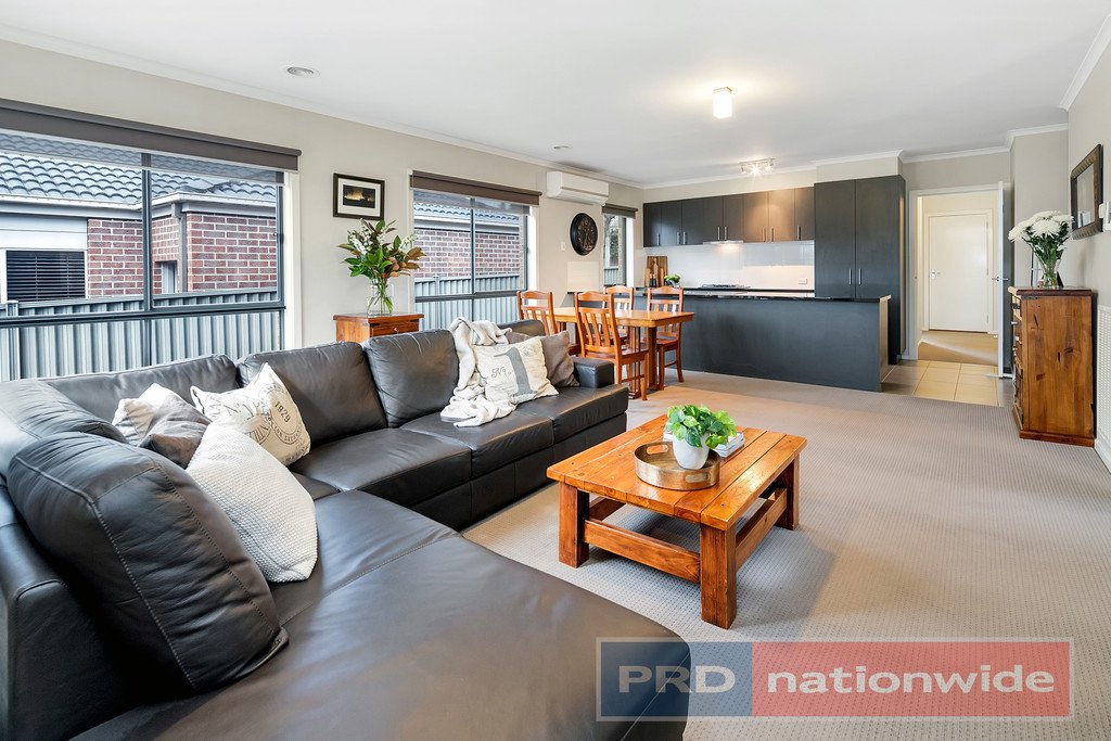 596 Kline Street CANADIAN 3