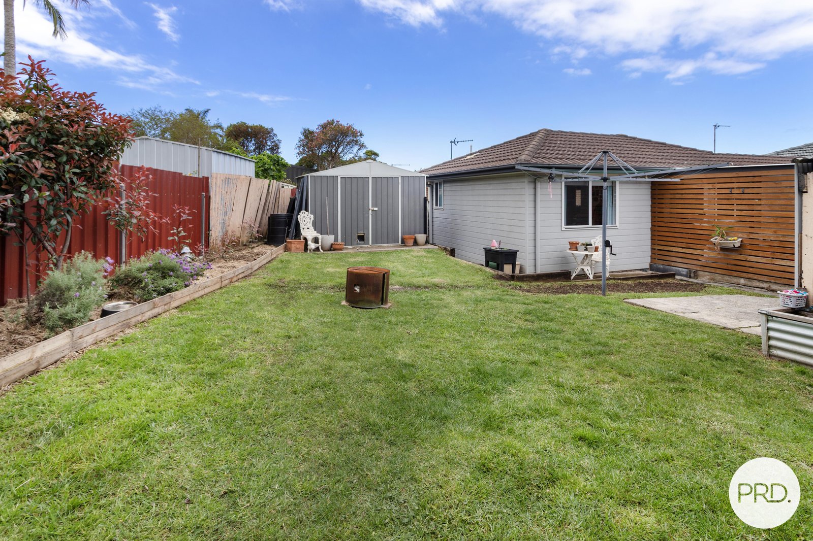 596 Northcliffe Drive BERKELEY 16