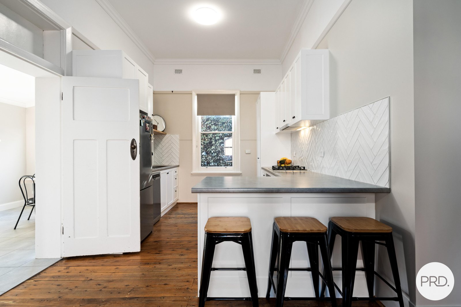 597 Broad Street EAST ALBURY 5