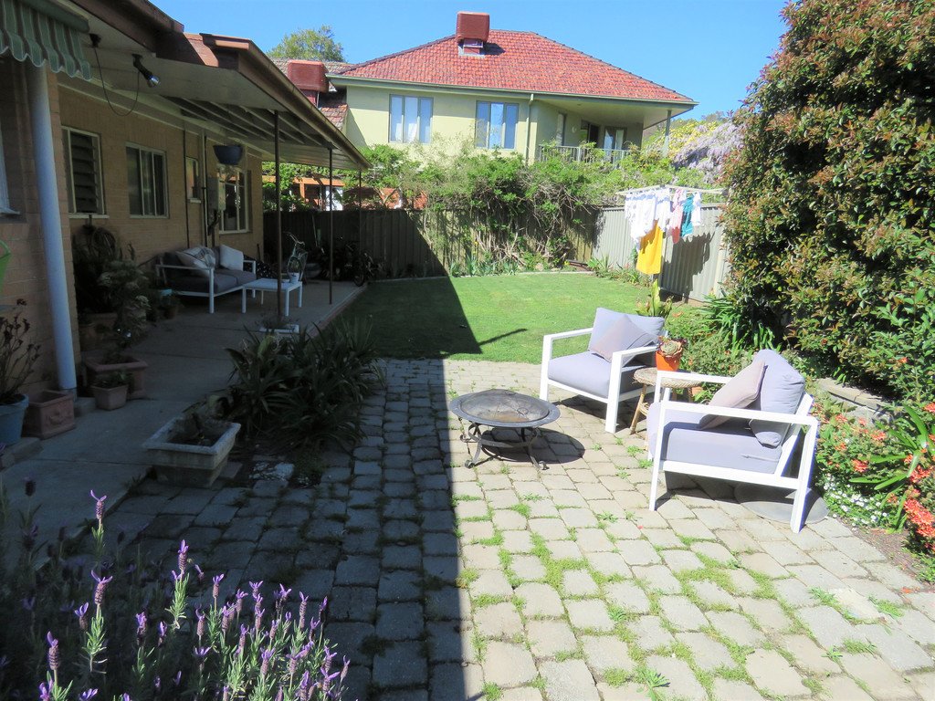 597 Paine Street ALBURY 7