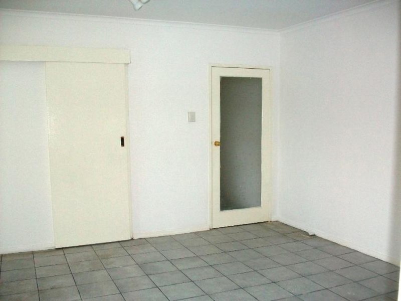 Gallery: 5/99 Cowper Street