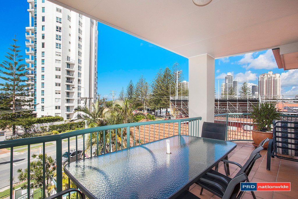 5/99 Old Burleigh Road BROADBEACH 2
