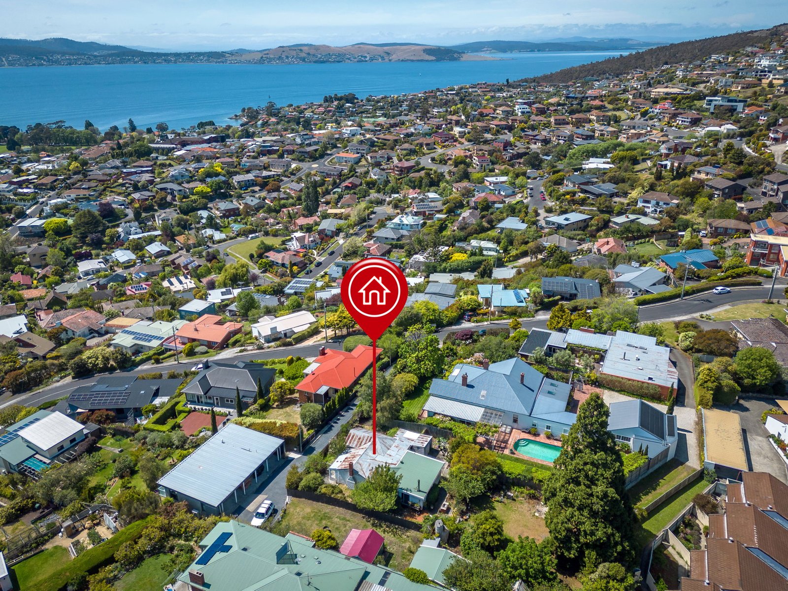 59B Red Chapel Avenue SANDY BAY 8