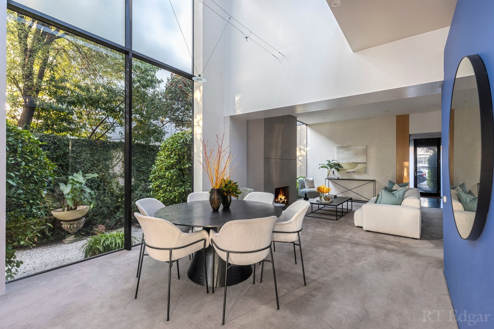 Real Estate and Property in 5a Balmerino Avenue, Toorak, VIC