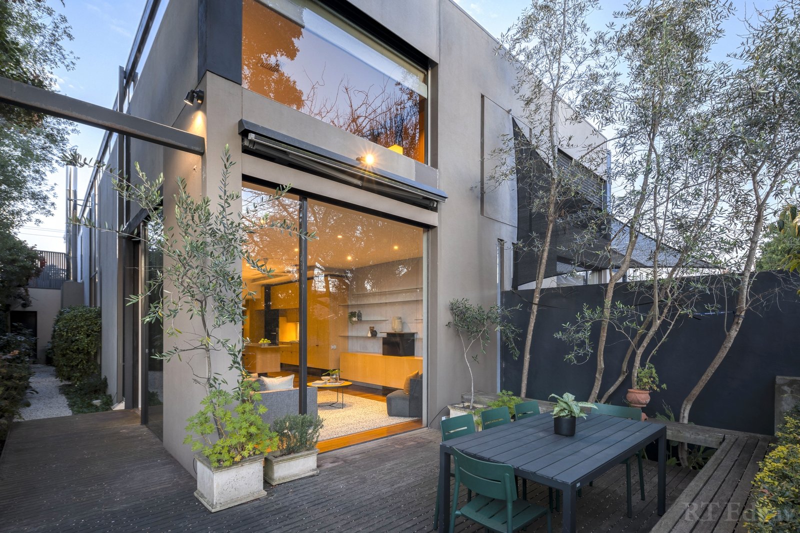 Real Estate and Property in 5a Balmerino Avenue, Toorak, VIC