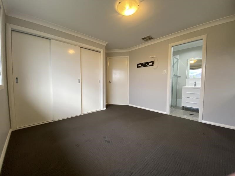 5A Brushbox Grove TAMWORTH 3