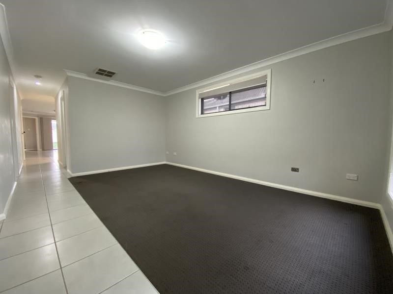 5A Brushbox Grove TAMWORTH 4