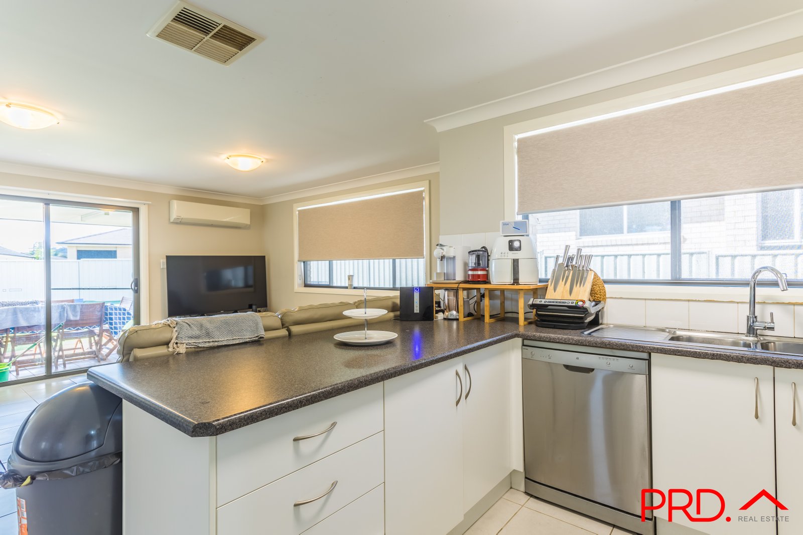 5a Brushbox Grove TAMWORTH 2