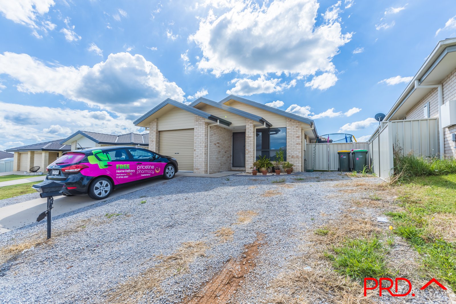 5a Brushbox Grove TAMWORTH 19