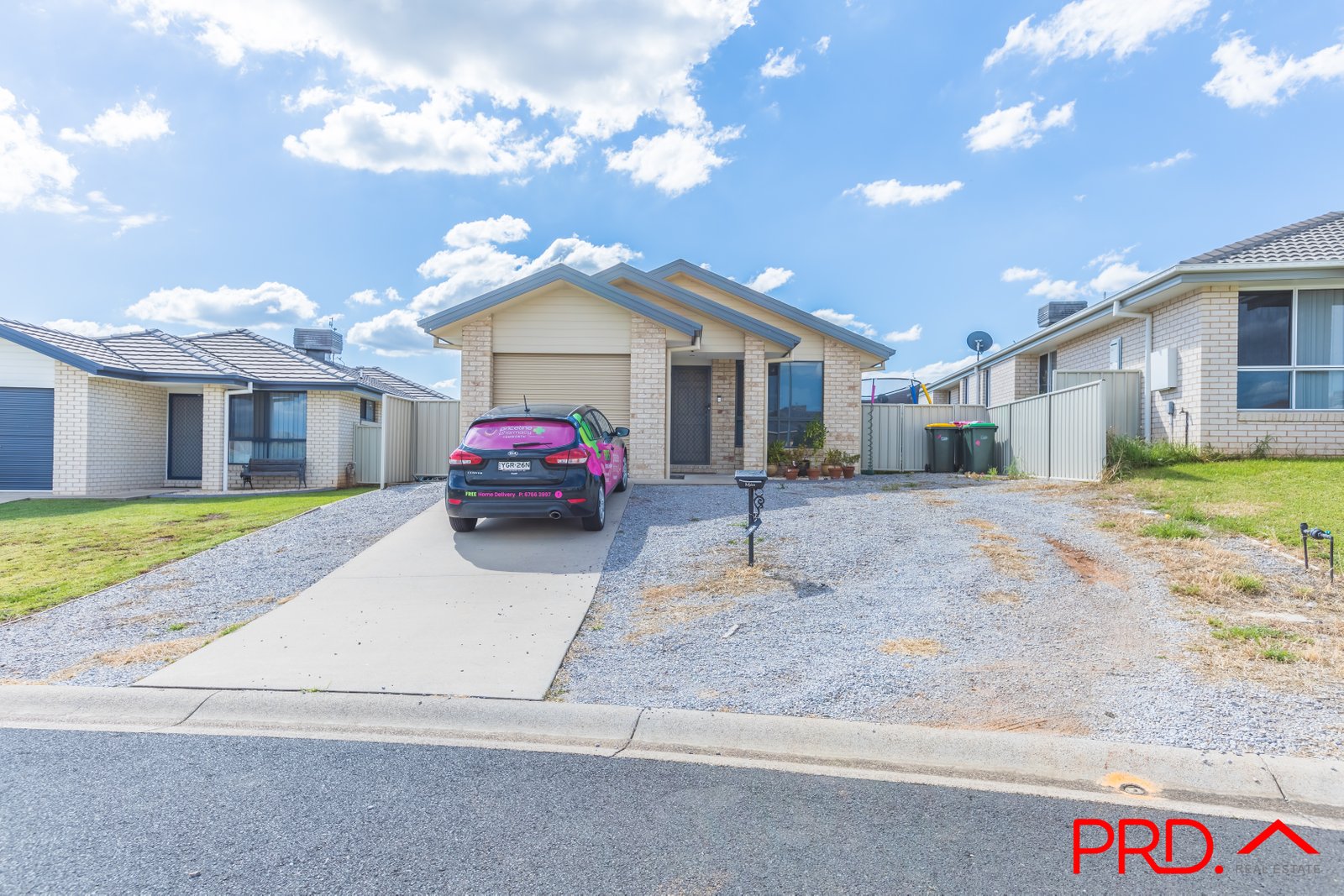 5a Brushbox Grove TAMWORTH 20