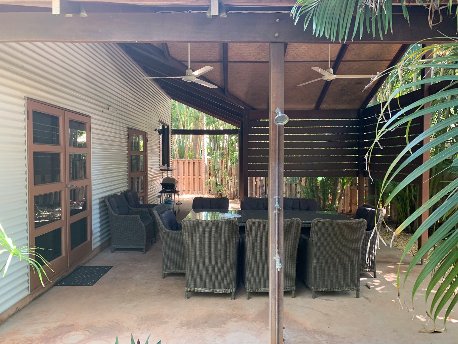 5A Fox Court CABLE BEACH 23