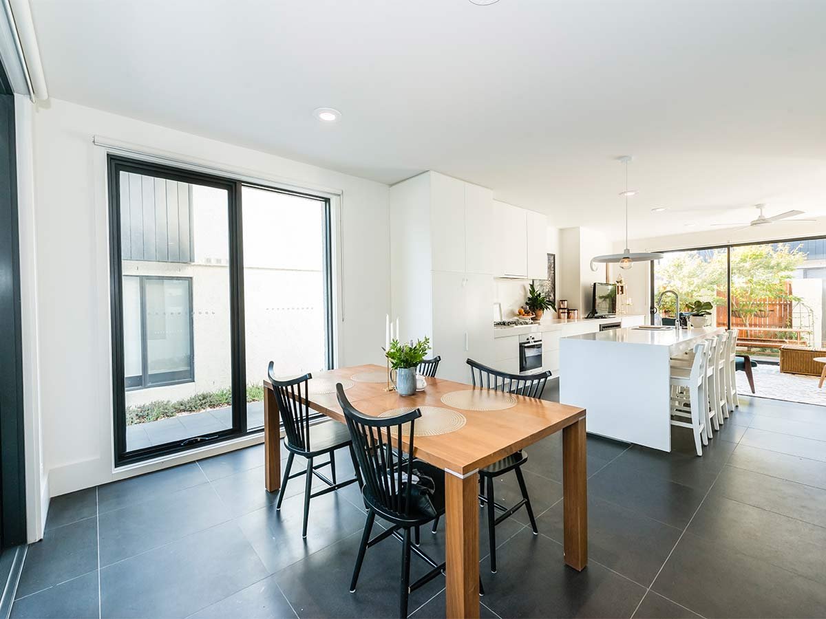 Gallery: 5a Heath Street