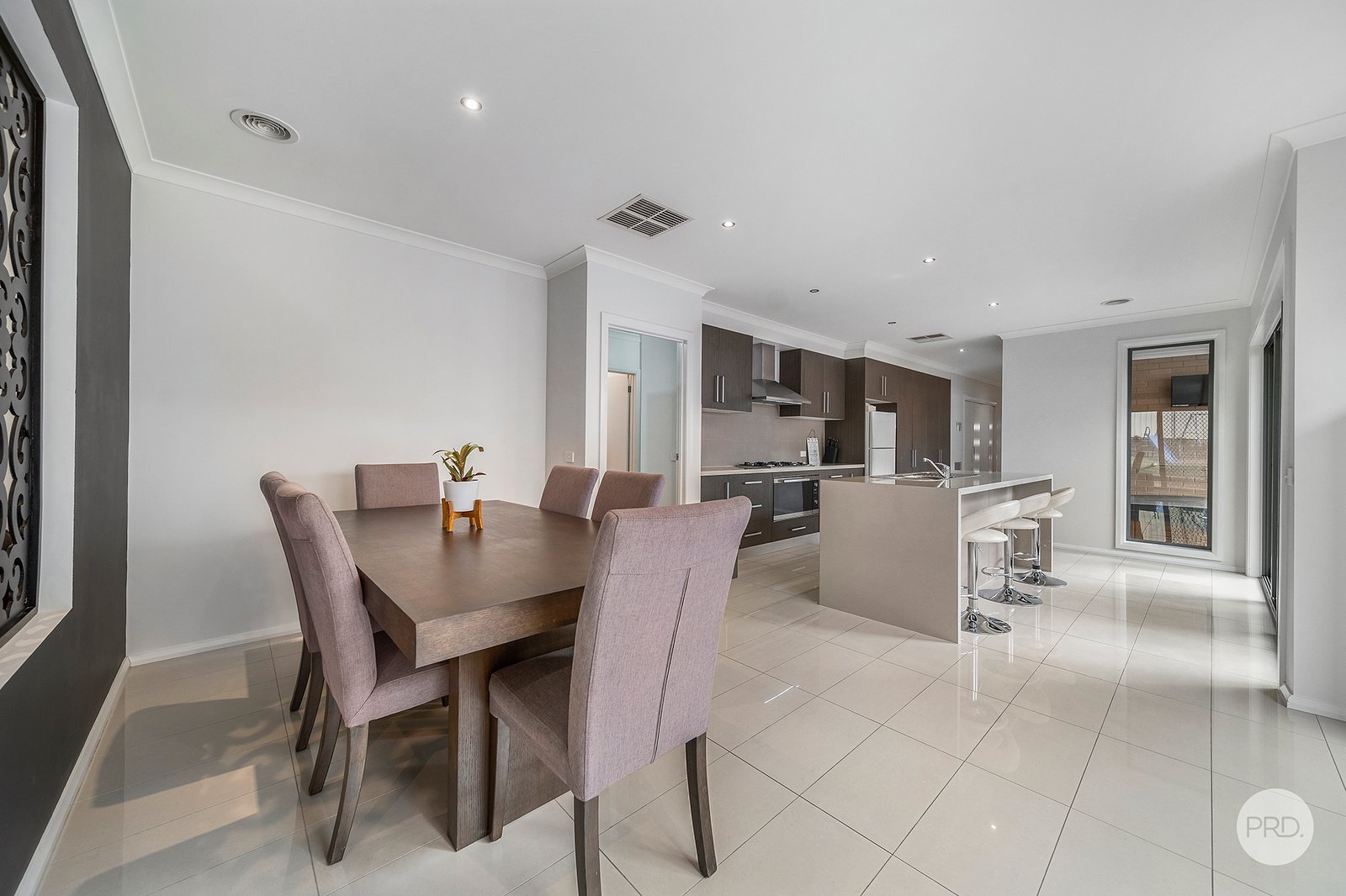 5a Justine Court SPRING GULLY 3